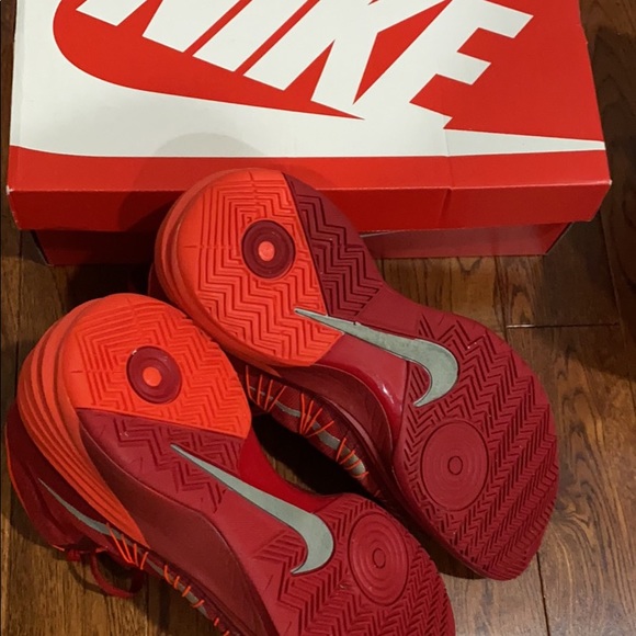 🛑SOLD🛑Nike hyper dunks - Picture 4 of 5